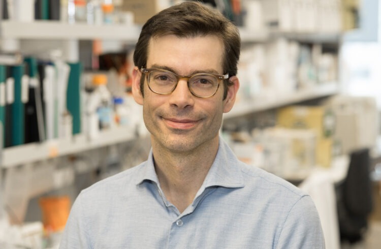 Immunothérapie cellulaire personnalisée : le Dr Simon Turcotte, un des trois scientifiques principaux d’un projet pancanadien